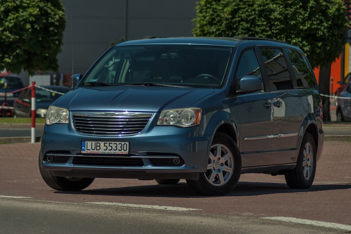 Chrysler Town &amp; Country II   53 900 PLN  2012  160 800 km  Benzyna+LPG  Minivan