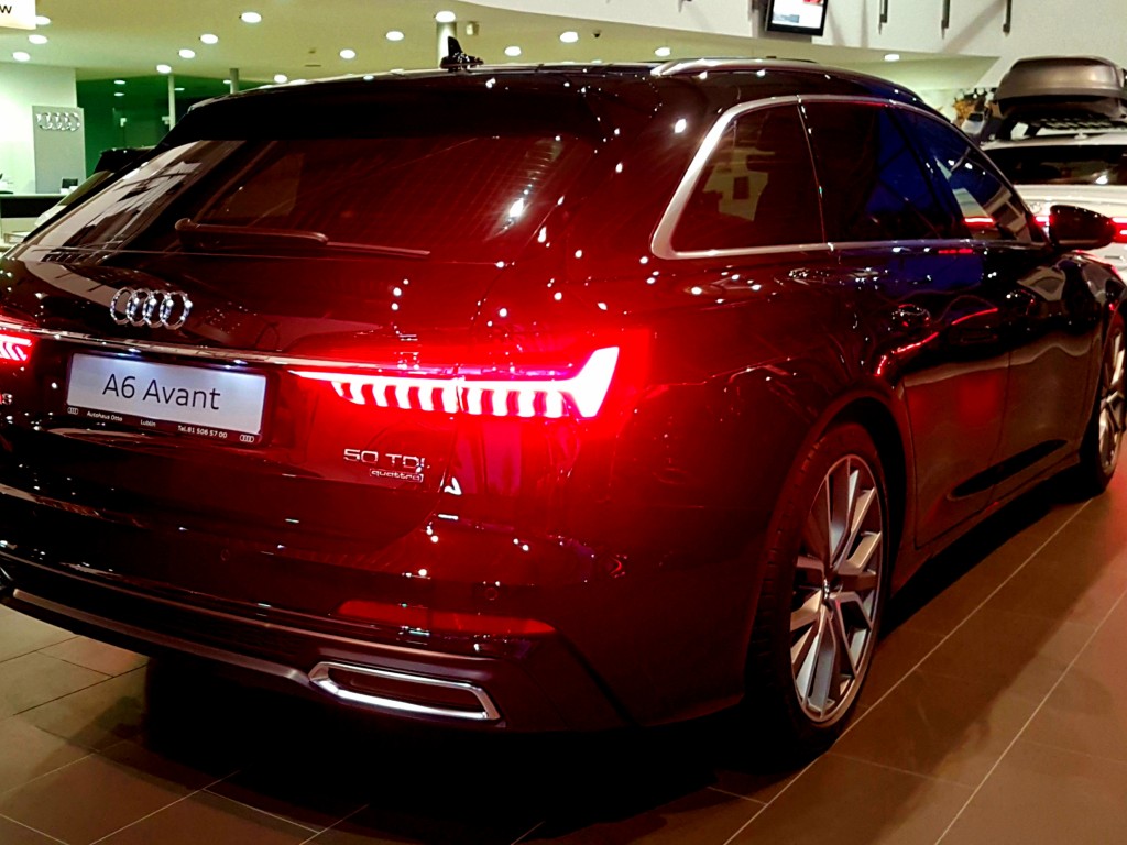 Audi A6 czyli digitalizacja, osiągi i wszechogarniający komfort.