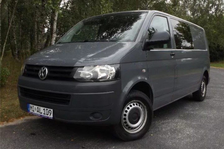 Volkswagen Transporter T5   43 500 PLN  2012  249 509 km  Diesel  Minivan