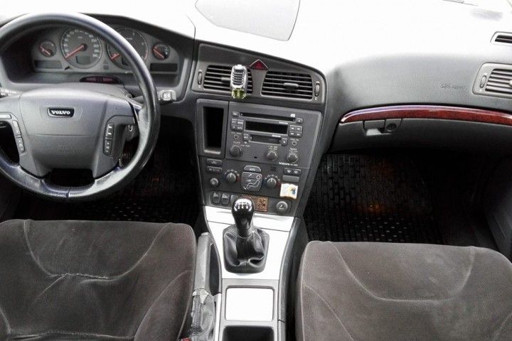 Volvo V70 Klima, 2 komplety kół, 6 poduszek, Świetny stan, Najlepszy silnik !!!