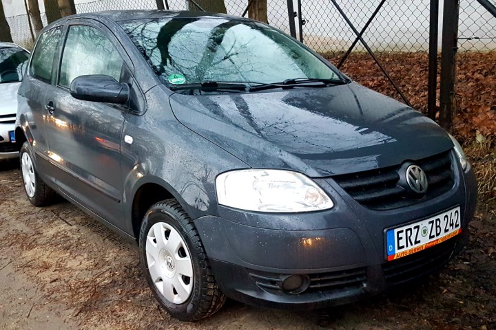 VW FOX 2006 rok z opłatami