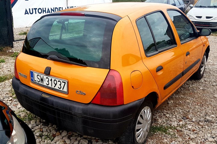 Renault Clio z gazem OC do 03.2020